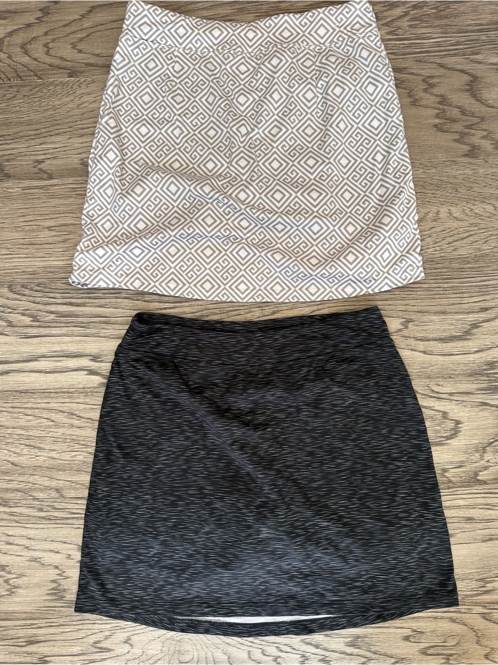 Versatile Cream Patterned and Black Skort Duo